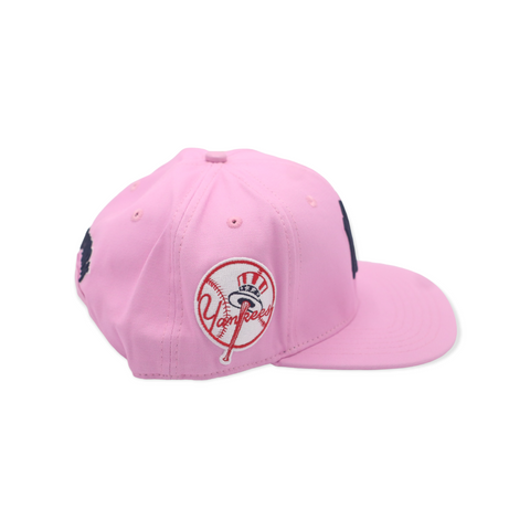 PRO STANDARD YANKEES SNAPBACK